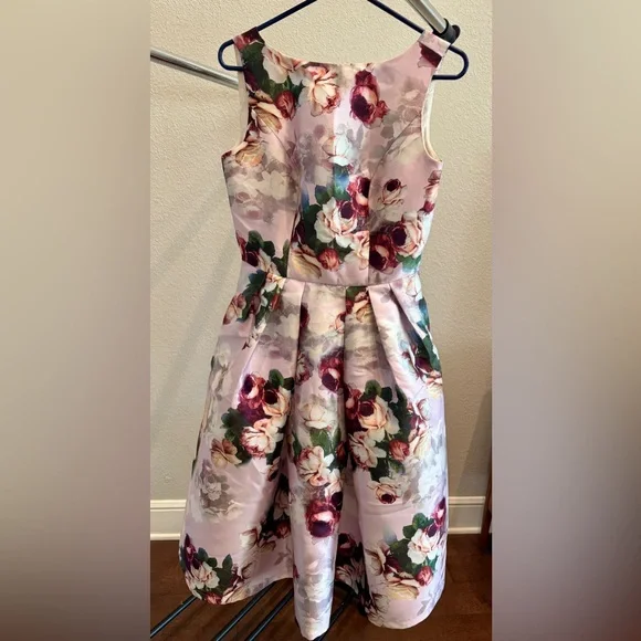 Womens Floral Dress in Pink and Green - Picture 1 of 5